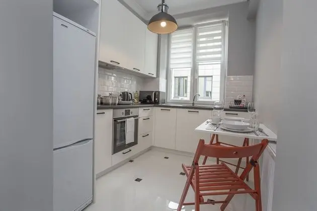 Comfort Apart Daire, 2 Yatak Odası, Mutfak, Şehir Manzaralı