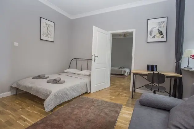 Comfort Apart Daire, 2 Yatak Odası, Mutfak, Şehir Manzaralı