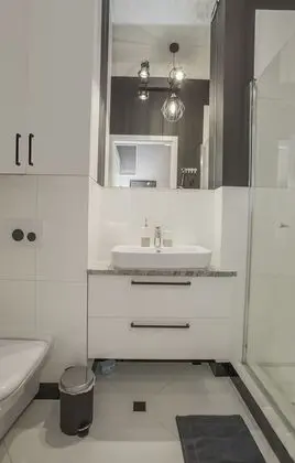 Comfort Apart Daire, 2 Yatak Odası, Mutfak, Şehir Manzaralı