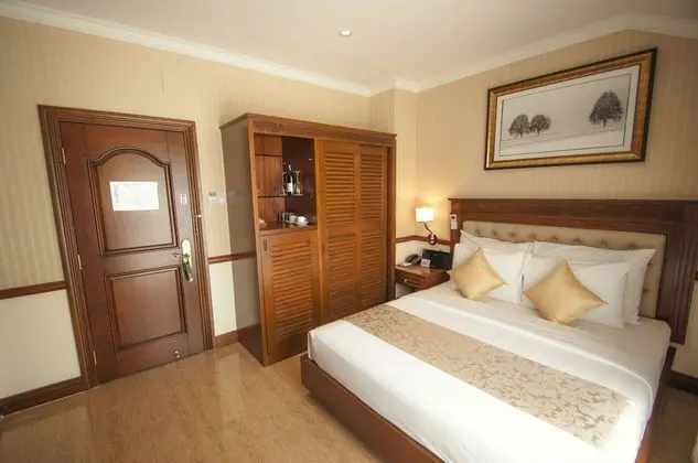 Deluxe Tek Büyük Yataklı Oda