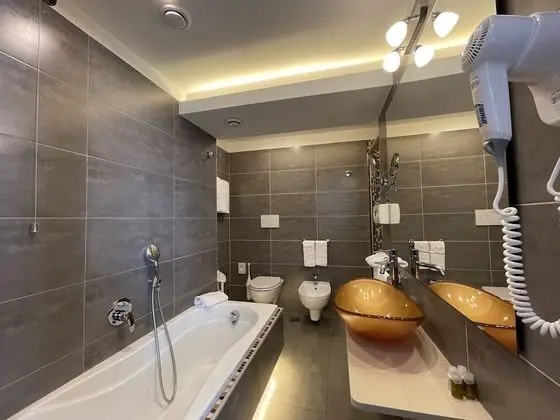 Deluxe Oda, 1 Yatak Odası, Sigara İçilmez, Denize Bakan