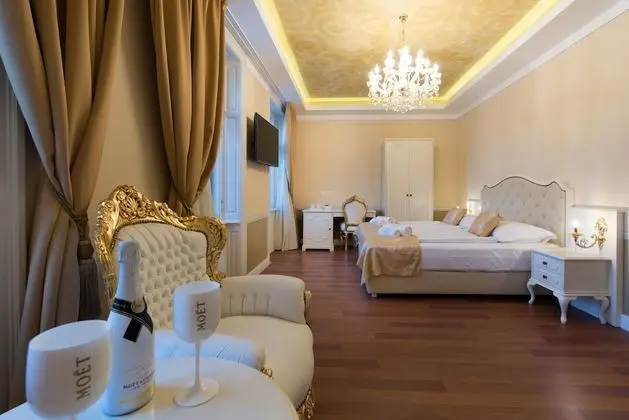 Luxury Tek Büyük Yataklı Oda, Şehir Manzaralı