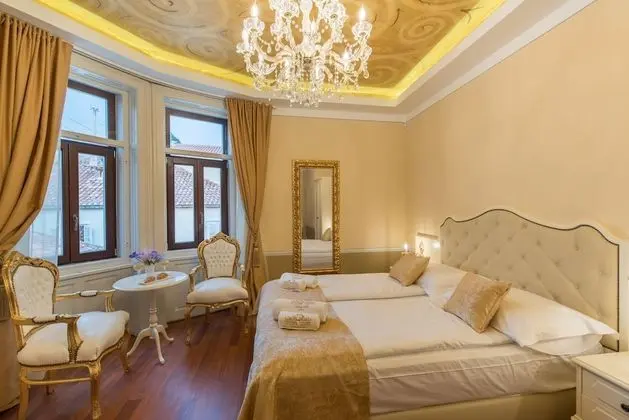 Tek Büyük Yataklı Oda, Şehir Manzaralı