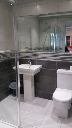 Dört Kişilik Oda, Birden Çok Yatak