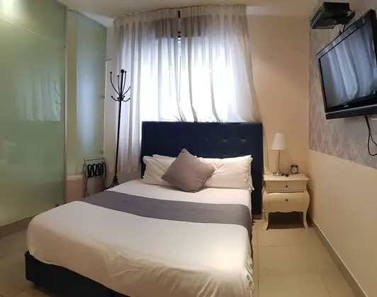 Standard Tek Büyük Yataklı Oda