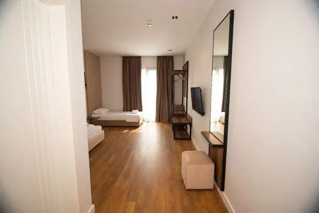 Deluxe Üç Kişilik Oda