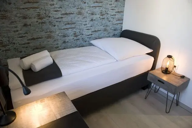 City Tek Büyük veya İki Ayrı Yataklı Oda