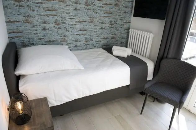 City Tek Büyük veya İki Ayrı Yataklı Oda