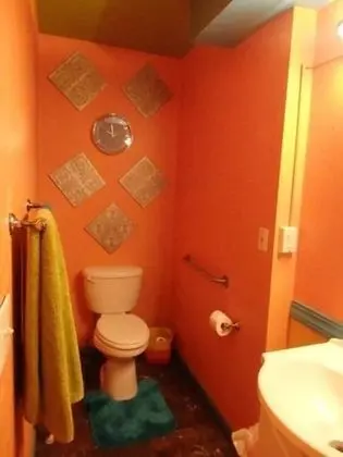 Oda, Özel Banyo (Kaleidoscope)