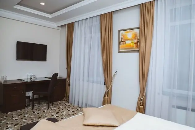 Standard Tek Büyük veya İki Ayrı Yataklı Oda