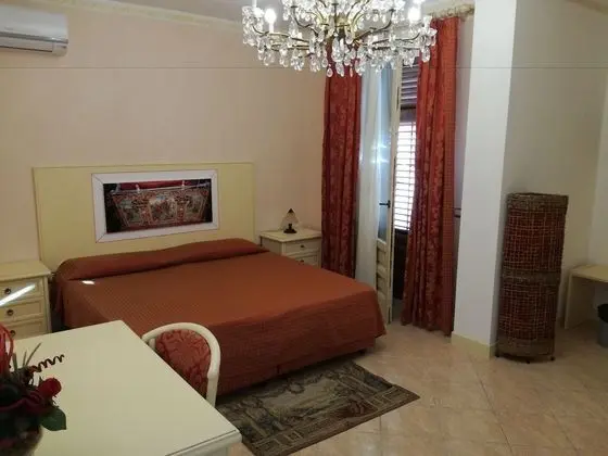 Tek Büyük veya İki Ayrı Yataklı Oda