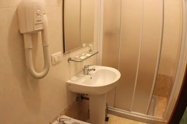 Basic Büyük Yataklı Tek Kişilik Oda, 1 Tek Kişilik XL Yatak, Buzdolabı