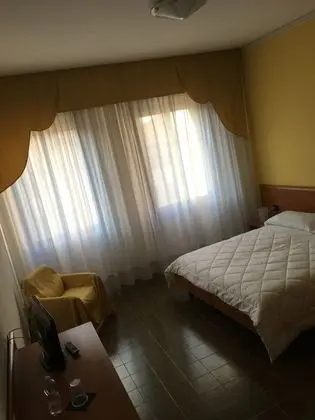 Superior Tek Büyük Yataklı Oda, Buzdolabı