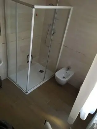 Superior Tek Büyük Yataklı Oda, Buzdolabı