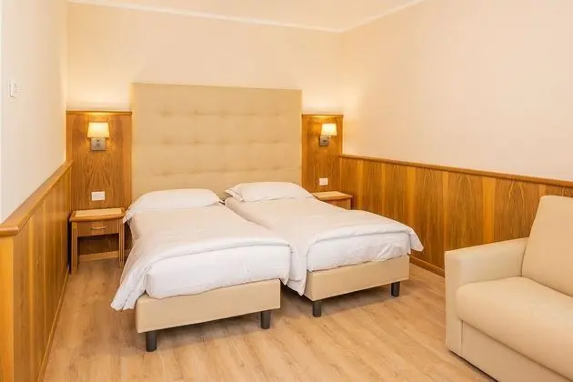 City Tek Büyük veya İki Ayrı Yataklı Oda, Balkon