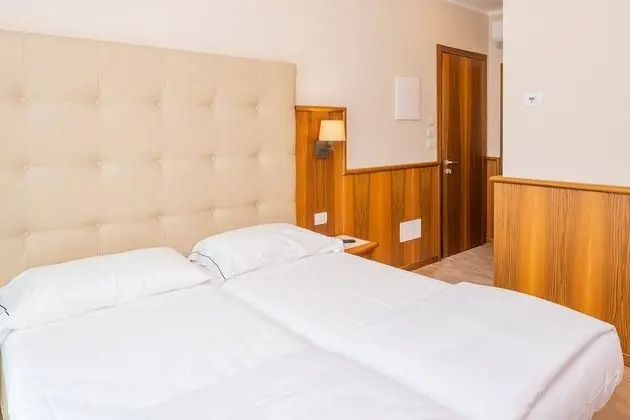 City Tek Büyük veya İki Ayrı Yataklı Oda, Balkon