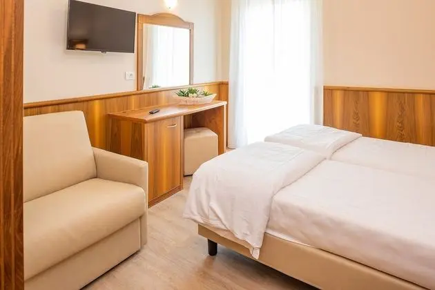 City Tek Büyük veya İki Ayrı Yataklı Oda, Balkon