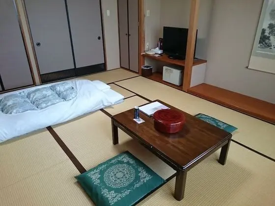 Traditional Oda, Sigara İçilebilir (Japanese Style)