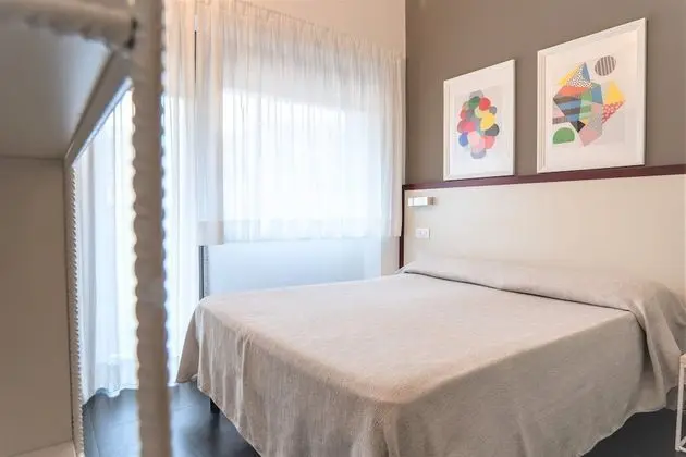 Classic Tek Büyük veya İki Ayrı Yataklı Oda, Banyolu/Duşlu