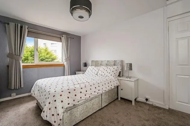Ev (1 Bedroom)