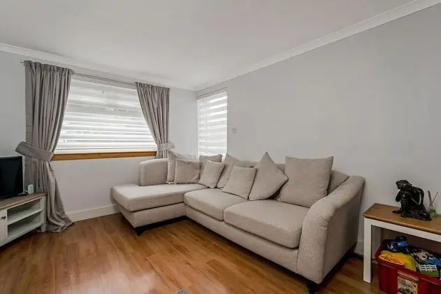 Ev (1 Bedroom)