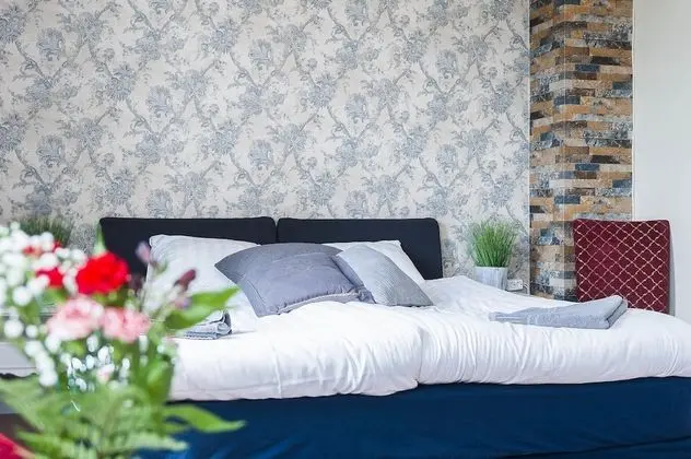 Dört Kişilik Oda (with Shower, bed linen and towel incl)