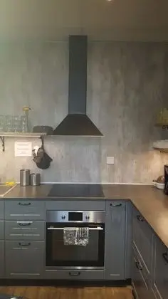 Tek Büyük veya İki Ayrı Yataklı Oda, Ortak Banyo (bed linen and towel included)