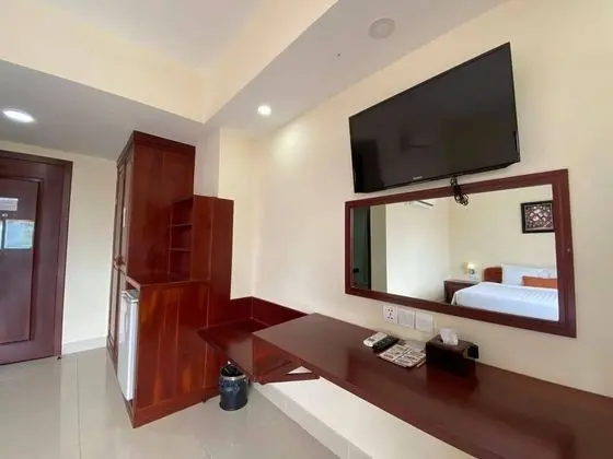 Deluxe Tek Büyük Yataklı Oda