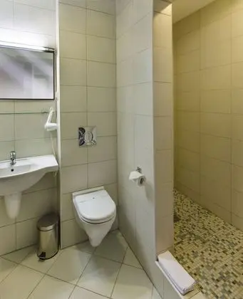 Superior Tek Büyük veya İki Ayrı Yataklı Oda