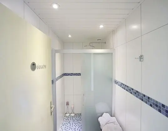 Comfort Tek Büyük veya İki Ayrı Yataklı Oda