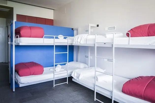 Dört Kişilik Oda, Balkon