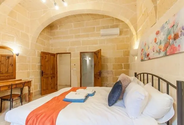 Family Ev, Birden Çok Yatak (Centre Island Gozitan Farmhouse &)