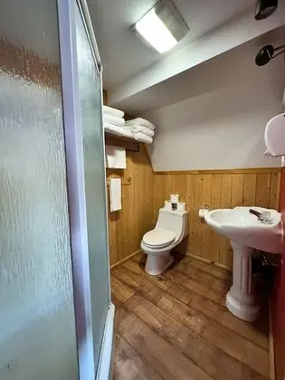 Standard Dağ Evi, Birden Çok Yatak