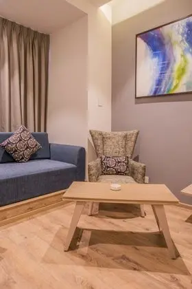 Premium Tek Büyük Yataklı Oda