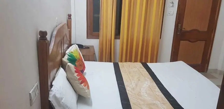 Standard Oda, 1 Çift Kişilik Yatak, Sigara İçilebilir
