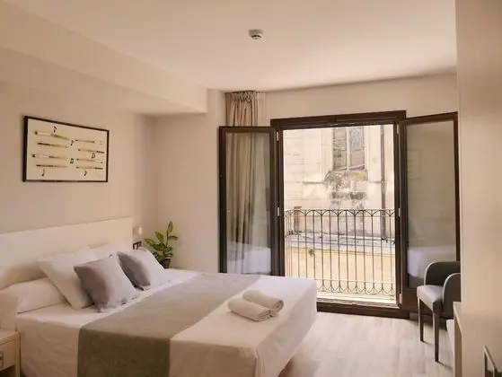 Standard Büyük Yataklı Tek Kişilik Oda, Şehir Manzaralı