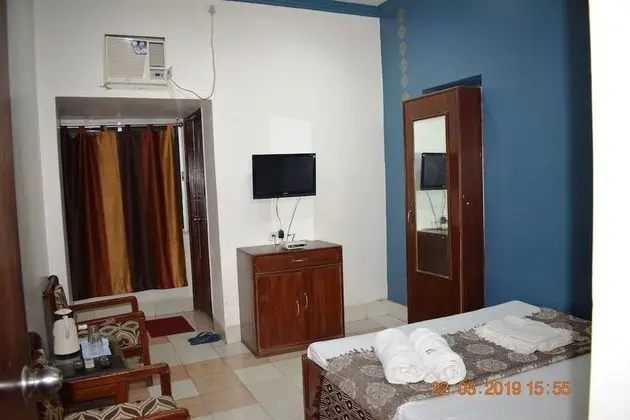 Standard Oda, 1 Büyük (Queen) Boy Yatak, Sigara İçilebilir, Özel Banyo