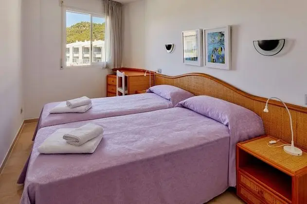 Apart Daire, 2 Yatak Odası, Havuz Manzaralı