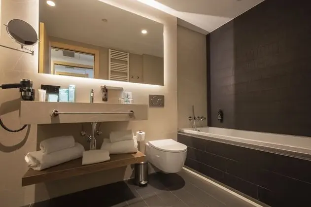 Double or Twin Room, Courtyard View