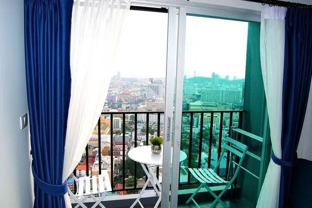 1-Bedroom Apartment (High Floors)
