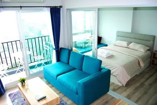 1-Bedroom Apartment (High Floors)