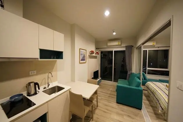 1-Bedroom Apartment (High Floors)