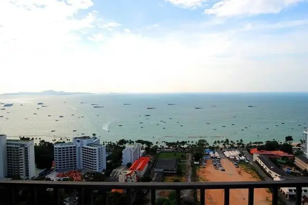 1-Bedroom Apartment (High Floors)