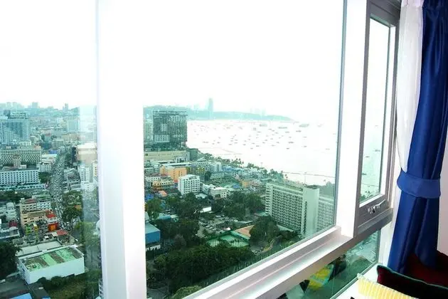 1-Bedroom Apartment (High Floors)