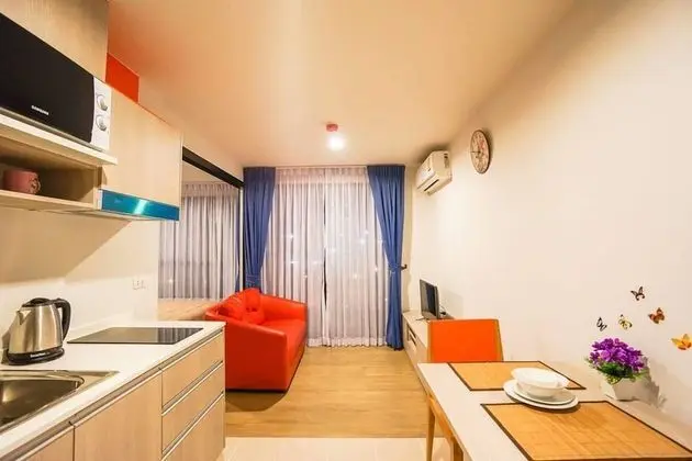 Studio Apartment