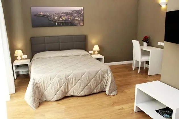 Standard Tek Büyük Yataklı Oda, Balkon (3)