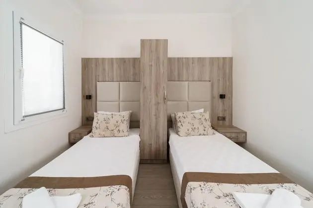 https://images.etstur.com/files/images/hotelImages/TR/58723/l/Costa-Centro-Genel-391403.jpg