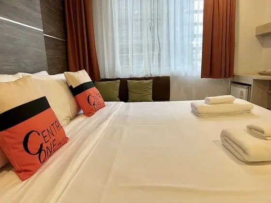 Standard Tek Büyük Yataklı Oda