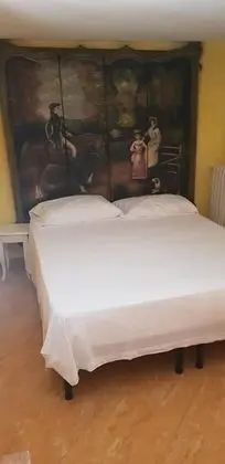 Basic Tek Büyük Yataklı Oda