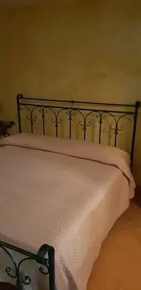 Basic Tek Büyük Yataklı Oda